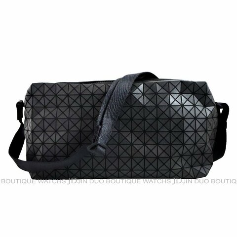 金鐸精品~2503 ISSEY MIYAKE三宅一生BAO BAO KURO BELT BAG霧面黑色三角方格側肩背包 全新品