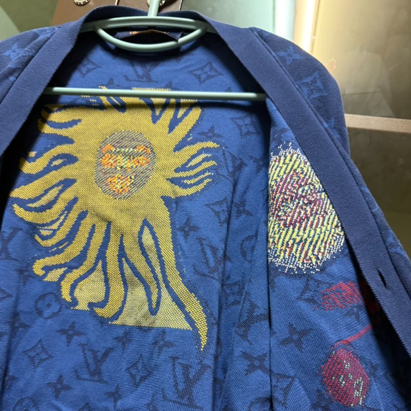 LV  × 草間彌生 滿版 Monogram Yayoi Kusama 聯名 針織 開襟外套 Knit Cardigan 藍色 毛衣外套-3