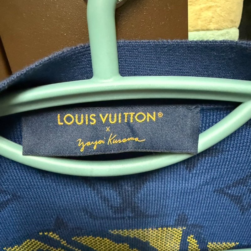 LV  × 草間彌生 滿版 Monogram Yayoi Kusama 聯名 針織 開襟外套 Knit Cardigan 藍色 毛衣外套-5