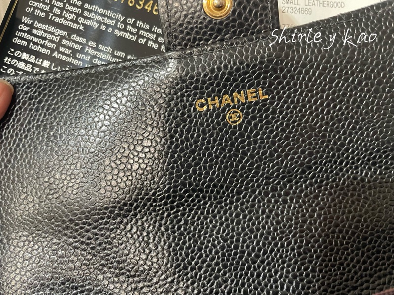 CHANEL 香奈兒 經典雙C LOGO荔枝牛皮黑金扣信封長夾(黑色/金扣)-6