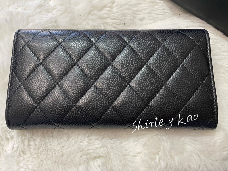 CHANEL 香奈兒 經典雙C LOGO荔枝牛皮黑金扣信封長夾(黑色/金扣)-12