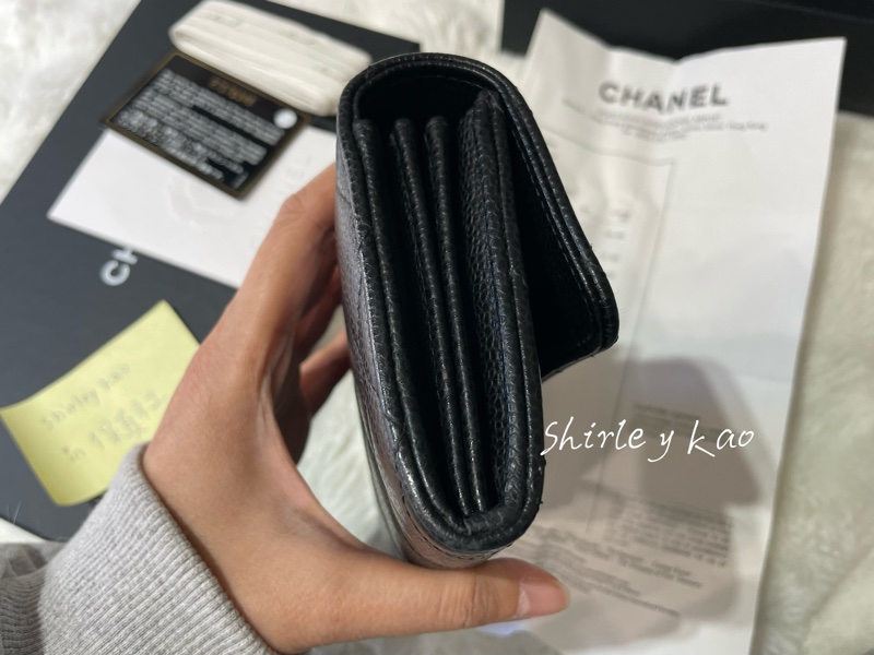 CHANEL 香奈兒 經典雙C LOGO荔枝牛皮黑金扣信封長夾(黑色/金扣)-15