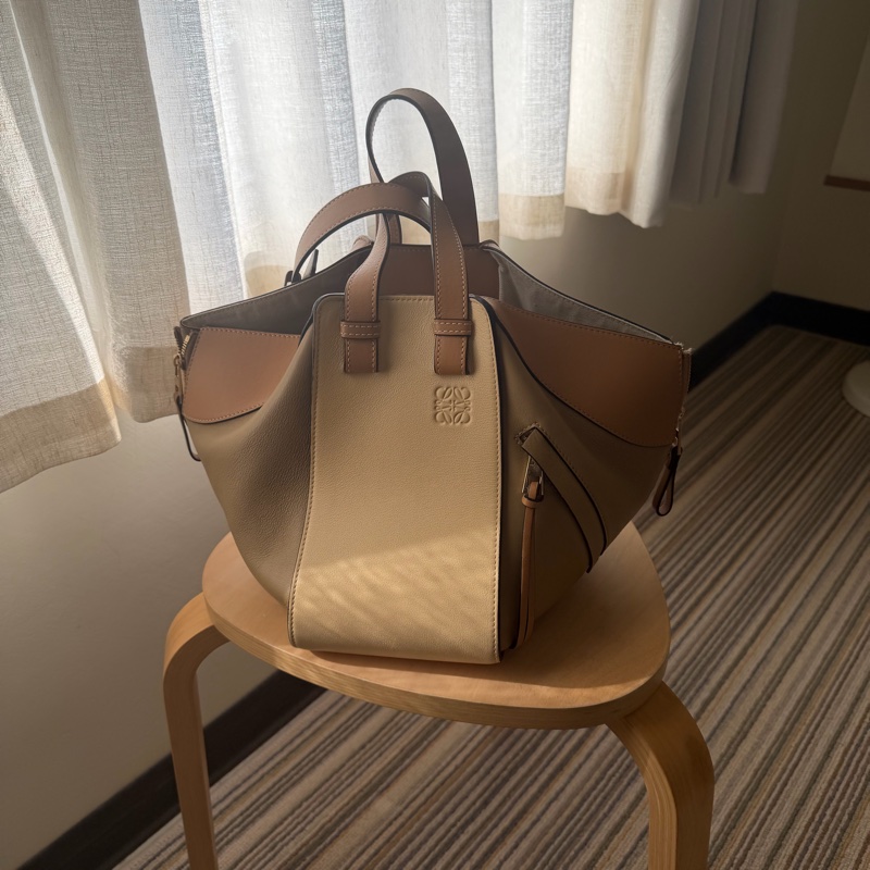 LOEWE Hammock 小號 拼色 奶茶色 淺駝色 九成新-0