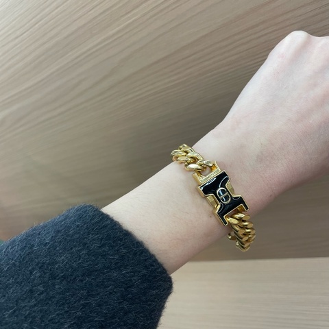 Dior Montaigne30迪奥女士宽CD金色手链