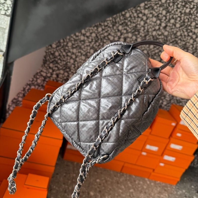 ✨CHANEL 23N 滑雪系列輕便可愛小書包 全新 閒置配件塵袋-4