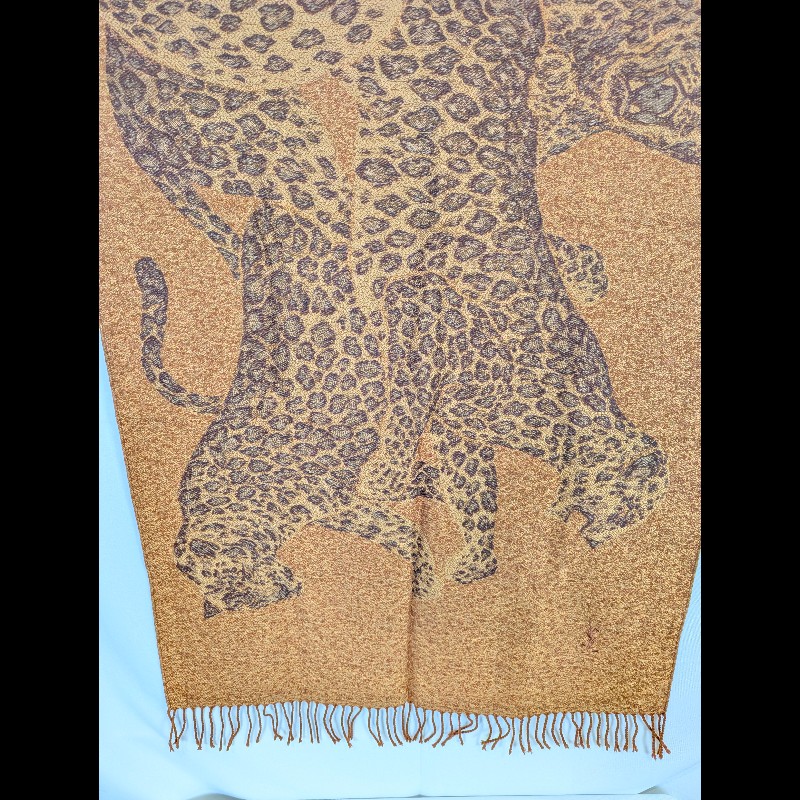 莉亞精品♡YSL 六豹圖騰披肩 二手美品-4