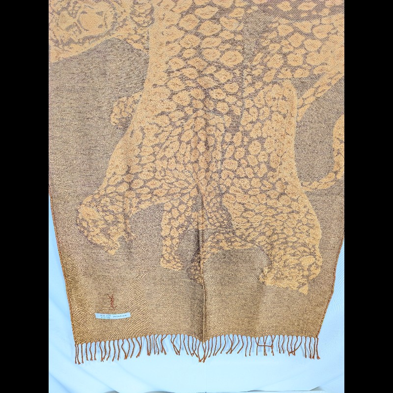 莉亞精品♡YSL 六豹圖騰披肩 二手美品-5