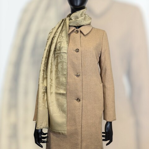 莉亞精品♡Dior 杏黃漸變滿印圍巾 二手美品