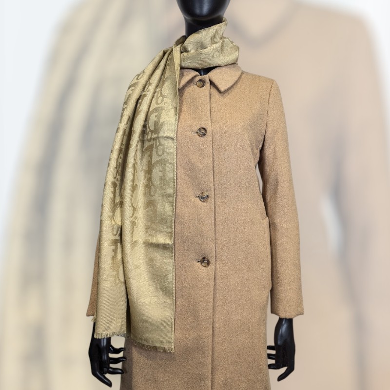 莉亞精品♡Dior 杏黃漸變滿印圍巾 二手美品-0