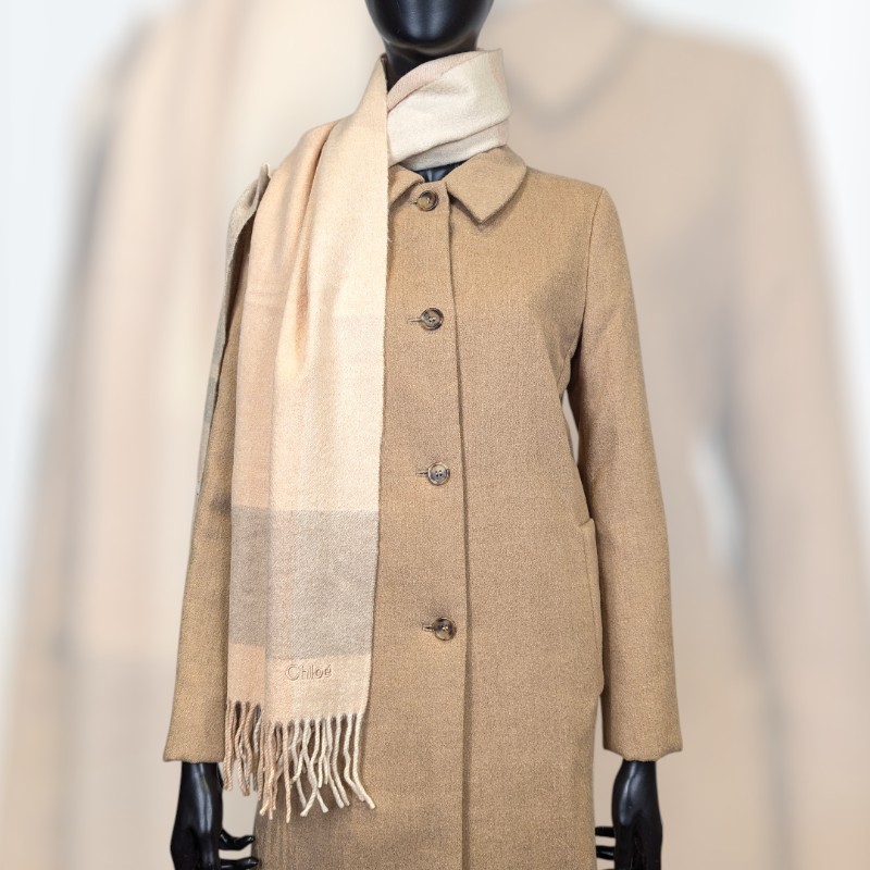 莉亞精品♡Chloe 米黃色圍巾 二手美品-0
