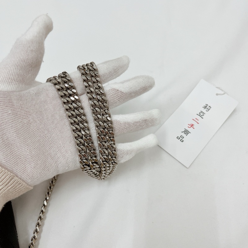 莉亞精品♡ YSL 377828 22公分 WOC 黑銀 二手-19