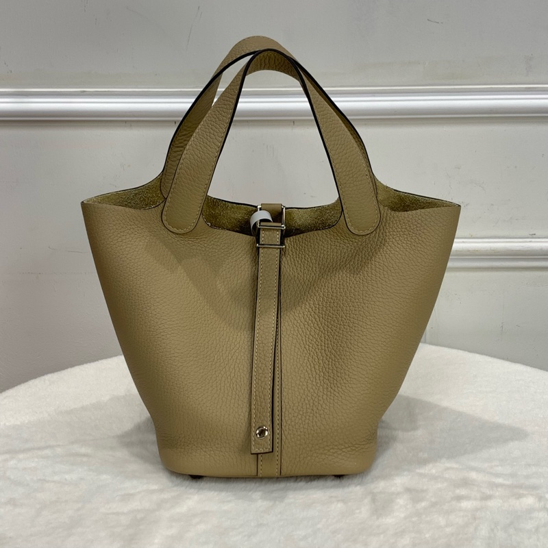 Hermes 風衣灰銀扣Picotin 18-2