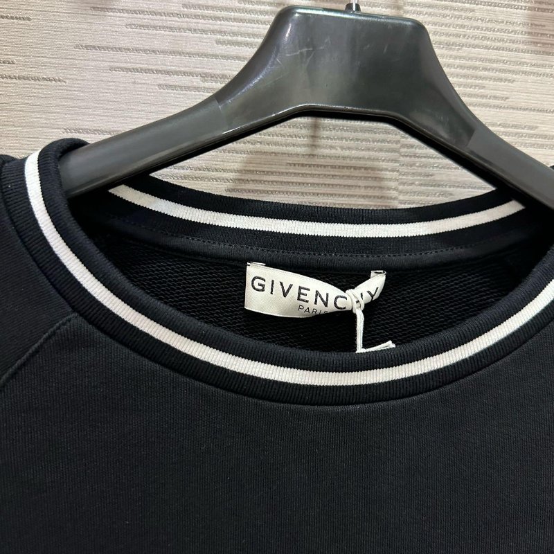 💎Han's house精品服飾💎GIVENCHY 紀梵希 立體刺繡 衛衣 大學T-5