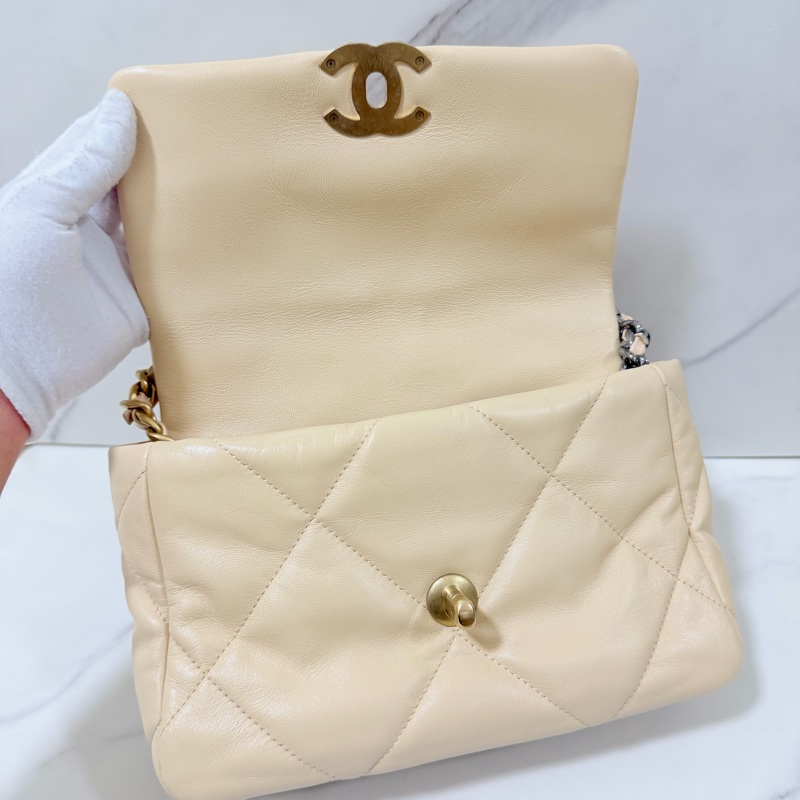 閑置品 就賣108888 CHANEL 19bag 小號 奶茶金釦-20