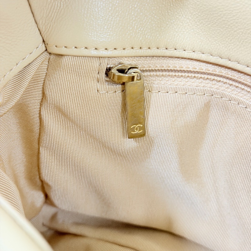 閑置品 就賣108888 CHANEL 19bag 小號 奶茶金釦-26