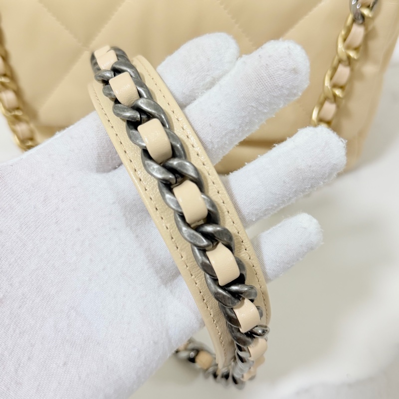 閑置品 就賣108888 CHANEL 19bag 小號 奶茶金釦-34
