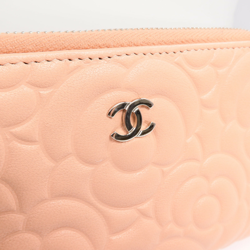 CHANEL 羊皮皮革Zipper long Wallet銀扣長錢包-12