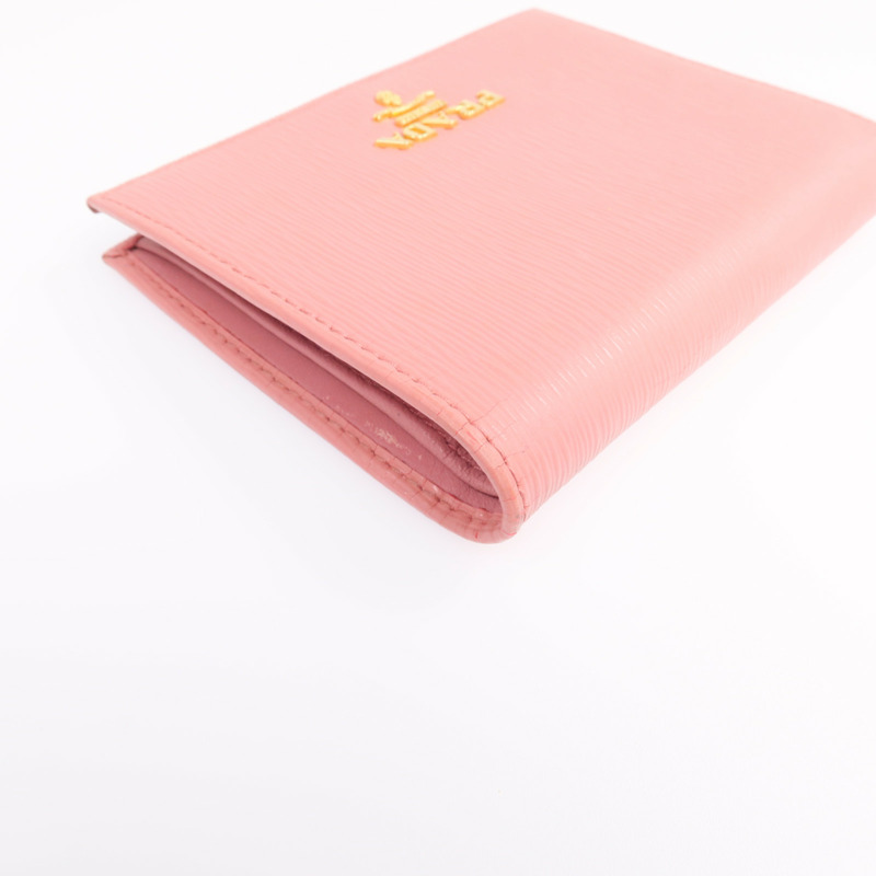 PRADA 牛皮皮革Wallet金扣錢包-8