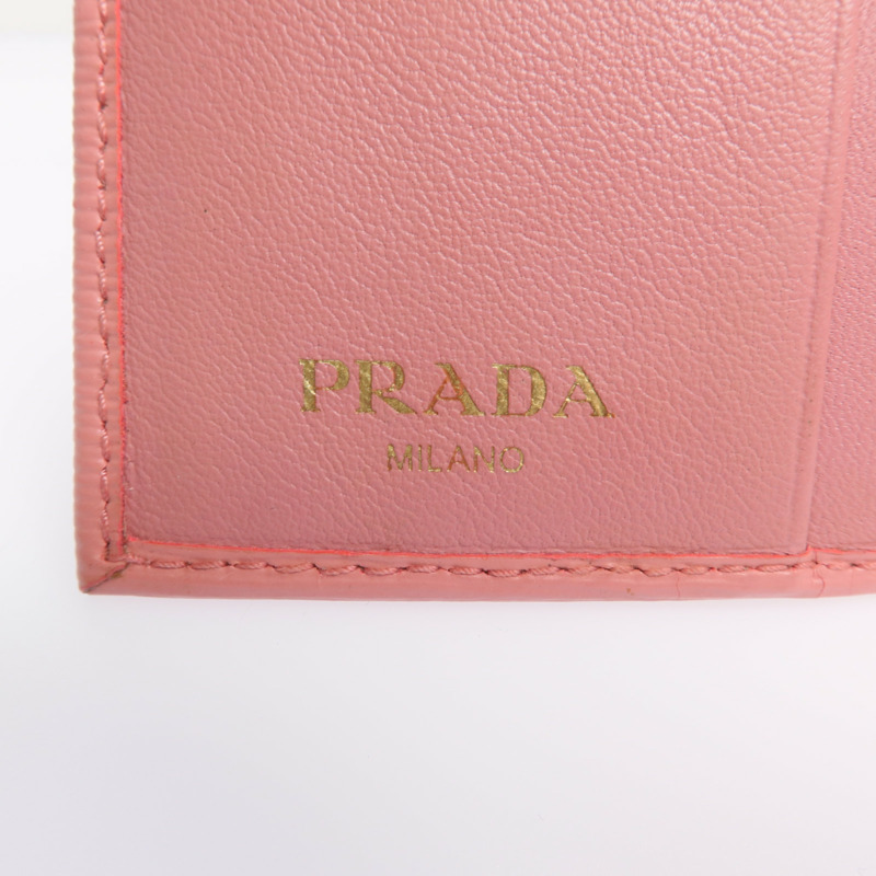 PRADA 牛皮皮革Wallet金扣錢包-12
