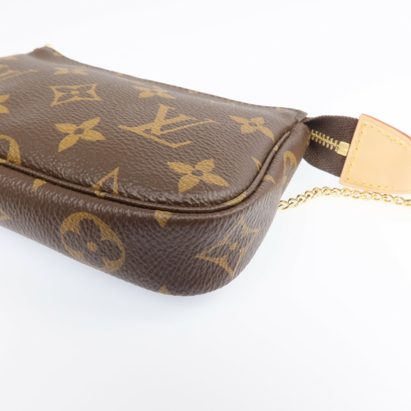LOUIS VUITTON Monogram Mini Pochette Accessoires金扣手挽袋-5