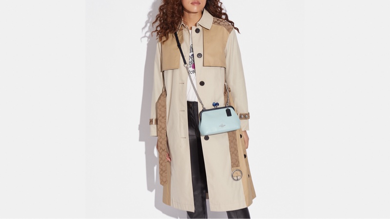 Coach 女士 徽標單肩包均碼碼長度：22CM，寬度：8CM，高度：14CM-3