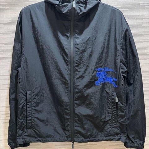 💎Han's house精品服飾💎Burberry  風衣 連帽 外套 原價49900