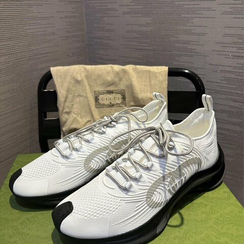 💎Han's house精品服飾💎GUCCI Run sneaker 鞋 原價28500