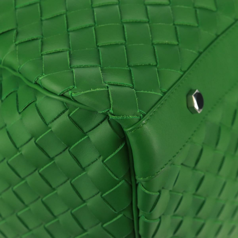 【日本直送】BOTTEGA VENETA MAXI INTRECCIATO 包皮革 2way 綠色銀色正品 yk20171AV-17