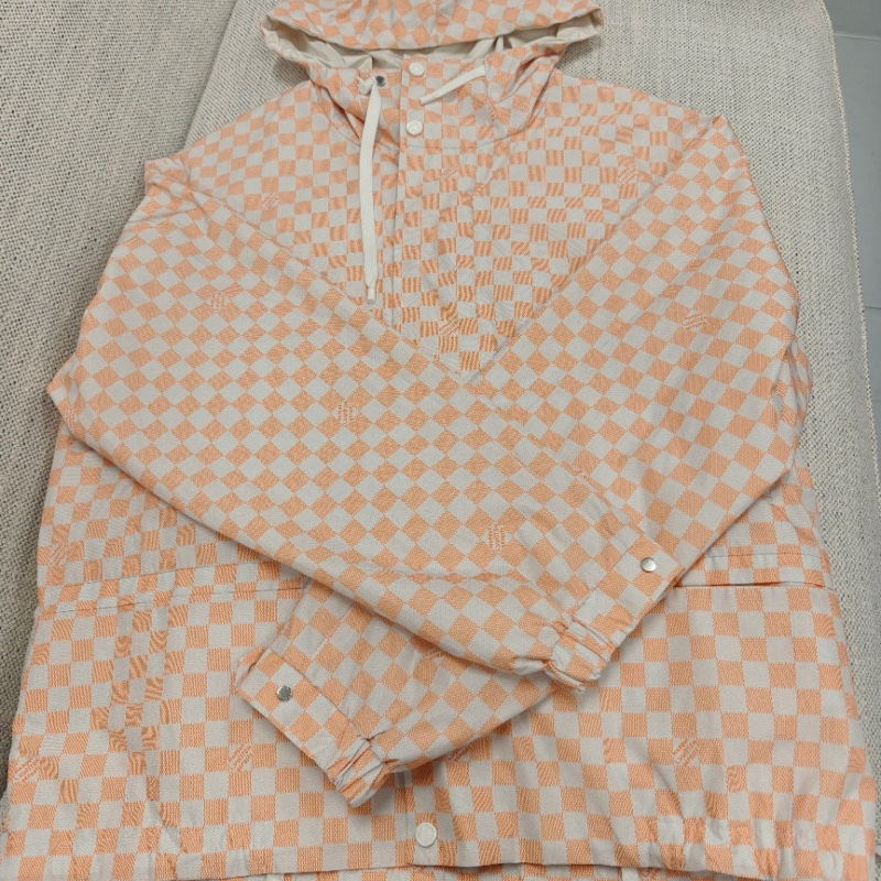 Louis Vuitton LV棋盘格连帽外套 48码 全新未穿-0