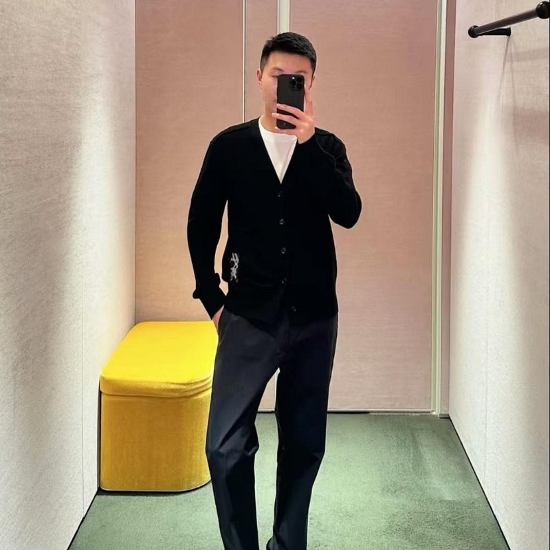 💎Han's house精品服飾💎 Burberry 羊毛 100% 針織 開衫 外套  原價39900-2