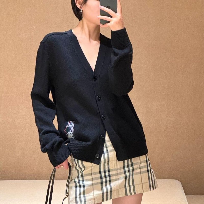 💎Han's house精品服飾💎 Burberry 羊毛 100% 針織 開衫 外套  原價39900-4