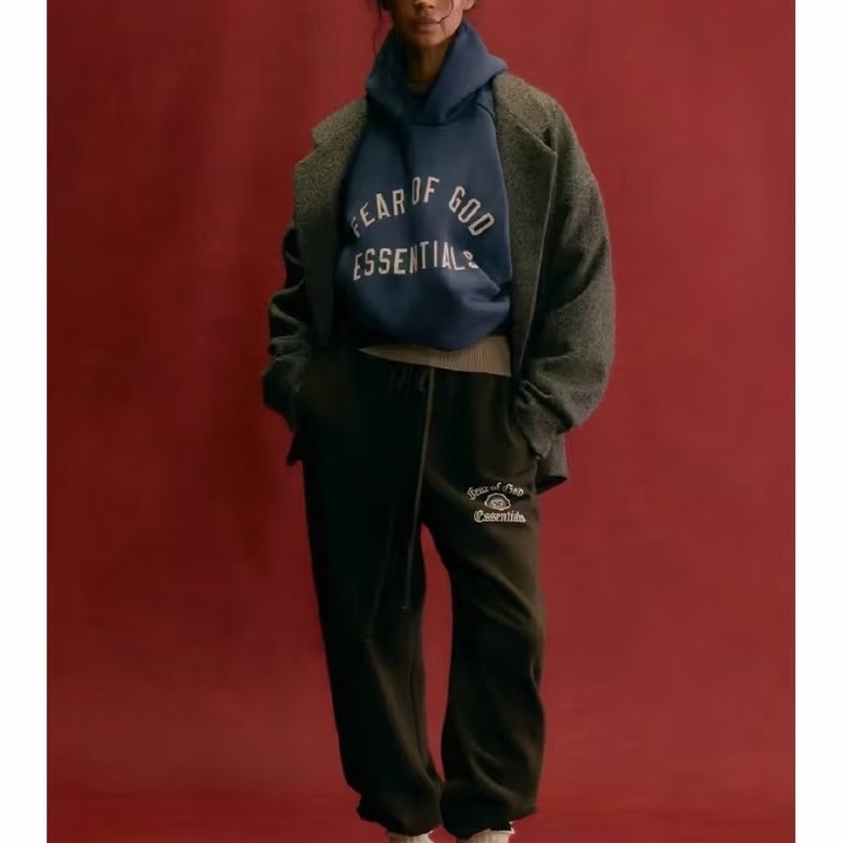 FEAR OF GOD ESSENTIALS Cropped 海軍藍 短版 連帽衫 連帽T  帽T-1