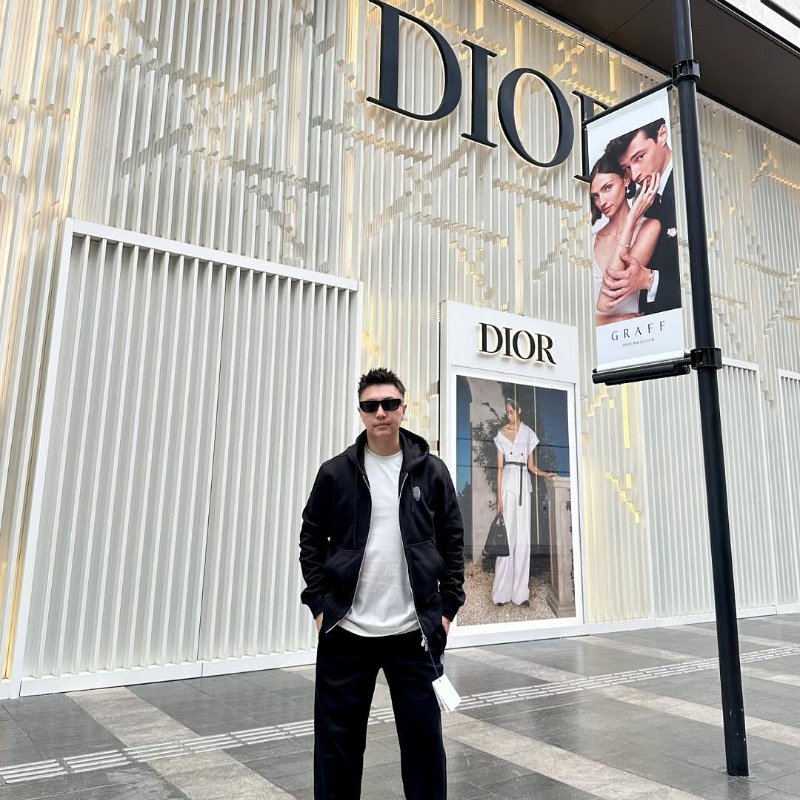 💎Han's house精品服飾💎Burberry 騎士 連帽 外套 男女共穿  原價29900-5