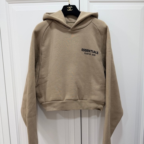 FEAR OF GOD ESSENTIALS Cropped 卡其 短版 連帽衫 連帽T  帽T