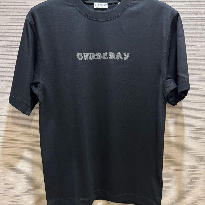 💎Han's house精品服飾💎 BURBERRY LOGO T恤 短袖 原價16500-0