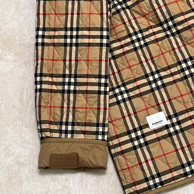 Burberry 燈芯絨衣領菱形縫線外套（雙面穿）-3