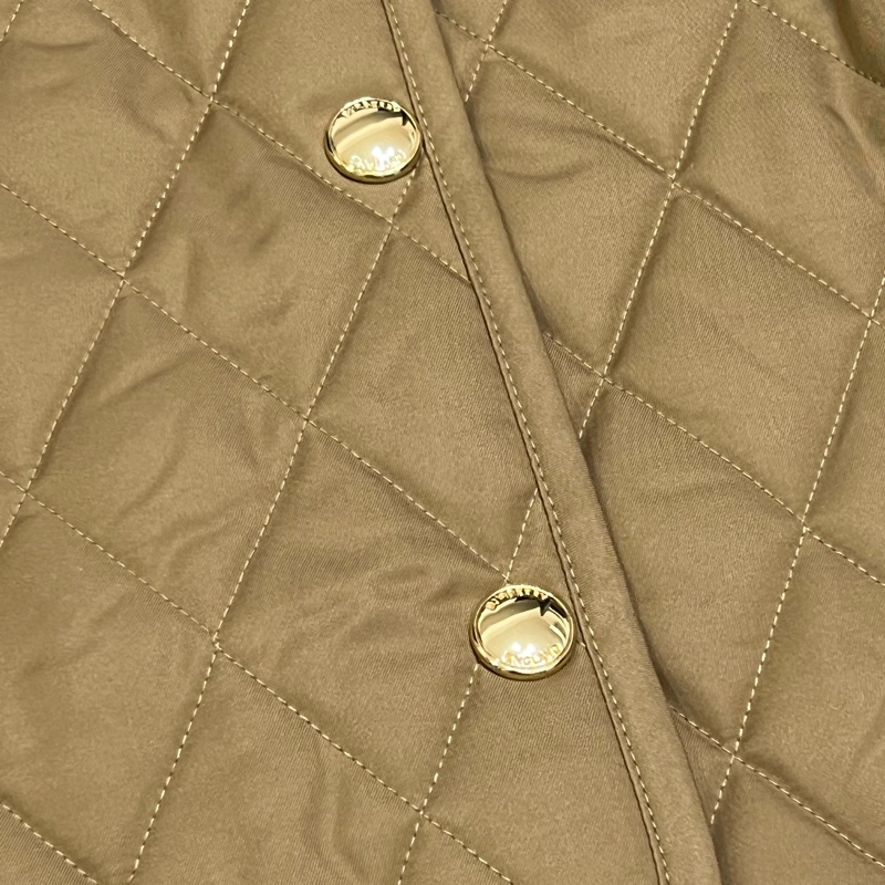 Burberry 燈芯絨衣領菱形縫線外套（雙面穿）-8