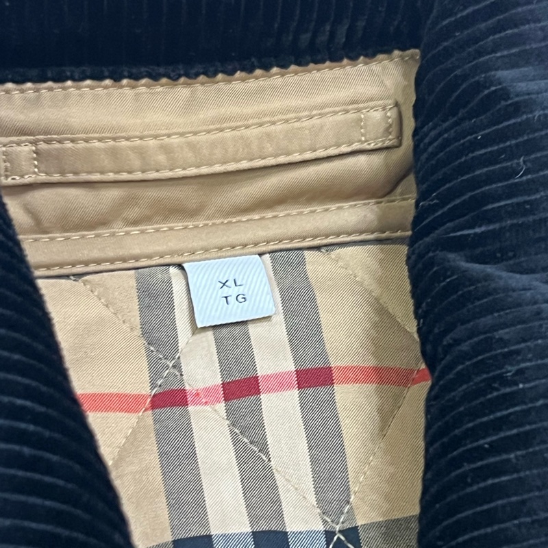 Burberry 燈芯絨衣領菱形縫線外套（雙面穿）-9