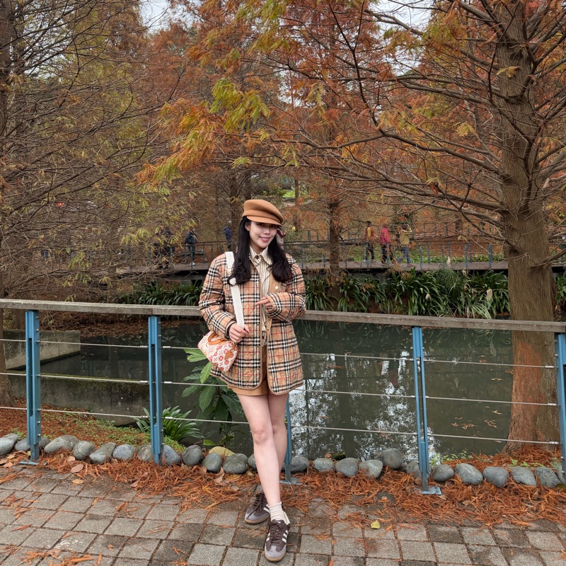 Burberry 燈芯絨衣領菱形縫線外套（雙面穿）-13