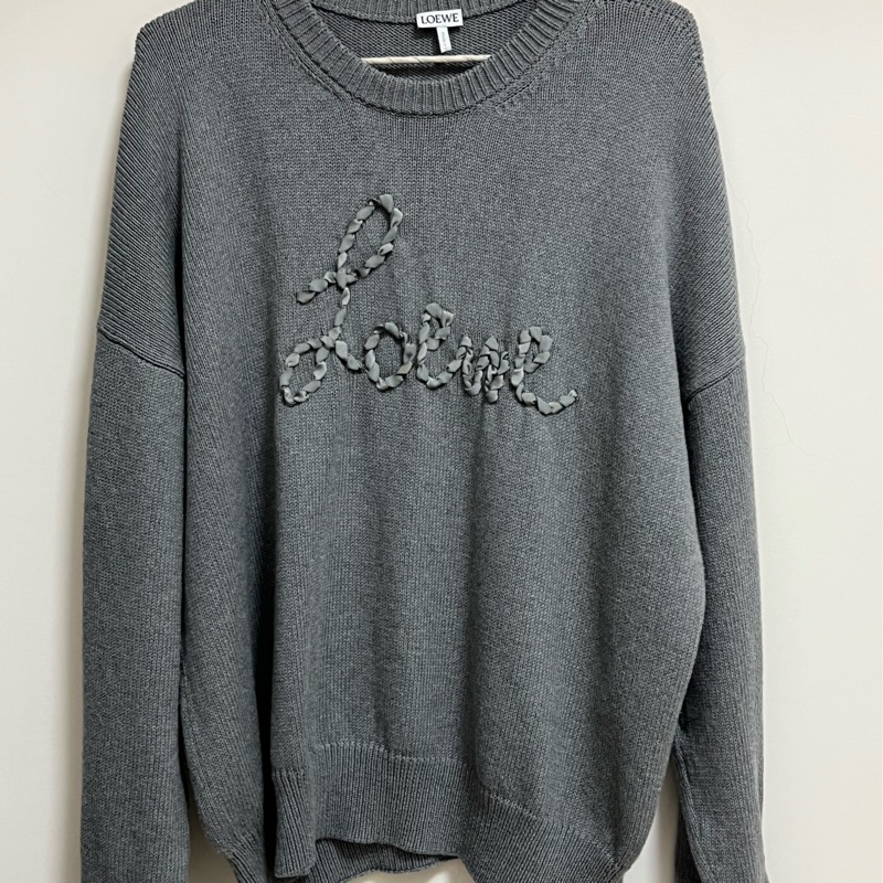 Loewe 立體字母logo灰色針織上衣-0
