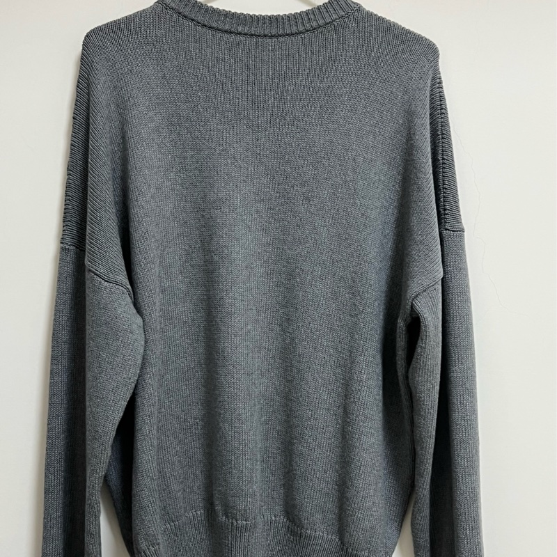 Loewe 立體字母logo灰色針織上衣-1