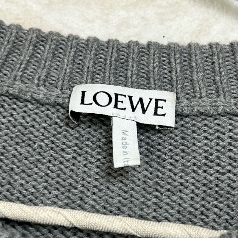 Loewe 立體字母logo灰色針織上衣-3