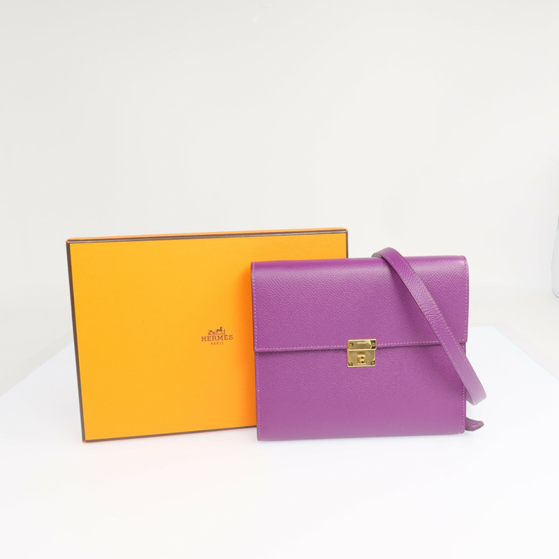 HERMES Epsom皮革Clic 16金扣肩背袋-14