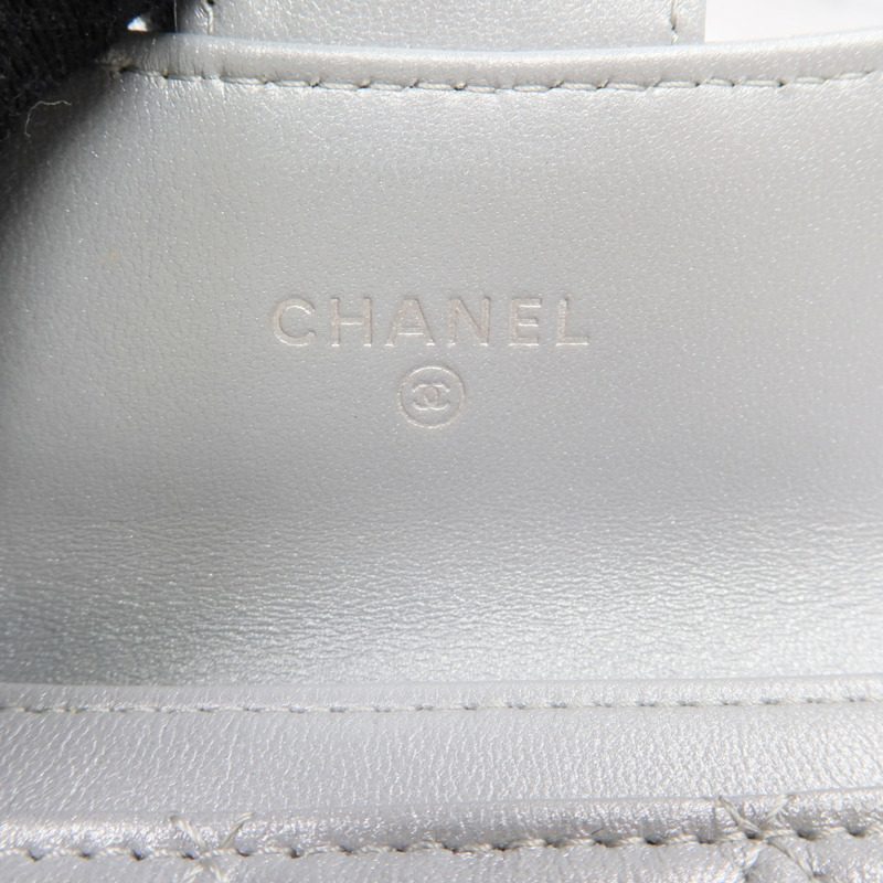 CHANEL 羊皮皮革Card Case銀扣卡片套-11