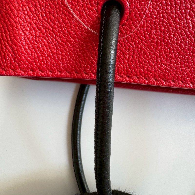 ✨短暫出門無腦帶 BALENCIAGA 紅色牛皮紙袋手提斜背包-14