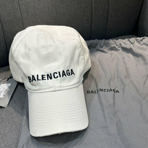 💎Han's house精品服飾💎Balenciaga 巴黎世家刺繡 破損 男女同款 帽子 現貨 原價14200