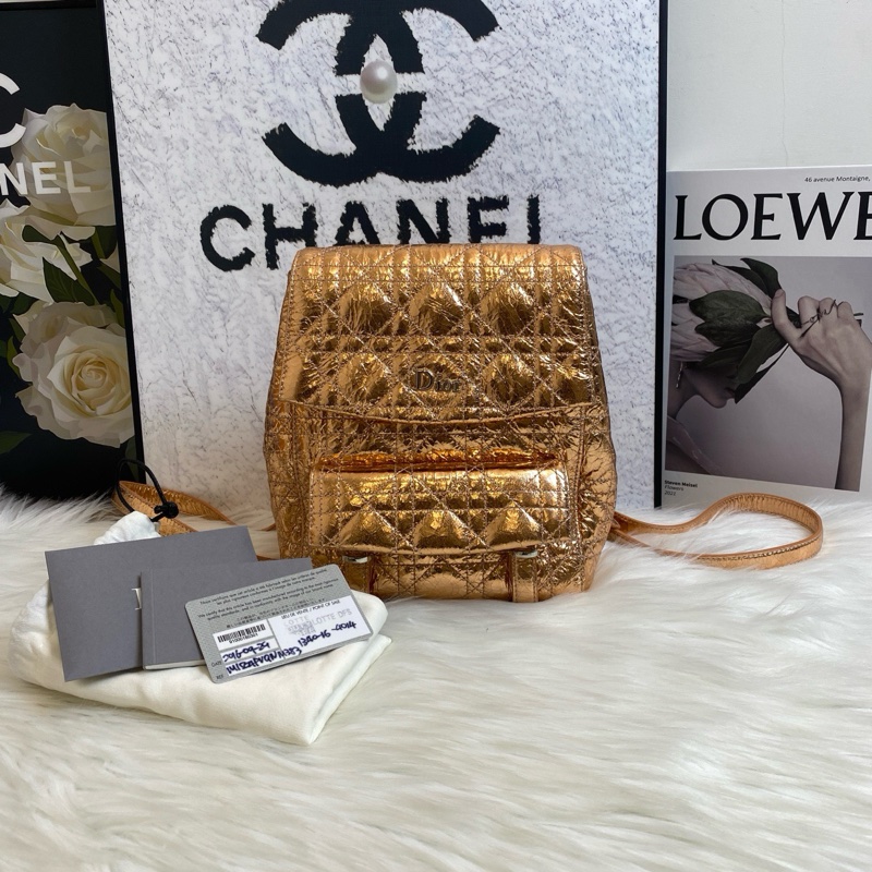 【95%新 Dior肩背包 Stardust金屬爆裂紋✨ 全網最低價!】-1