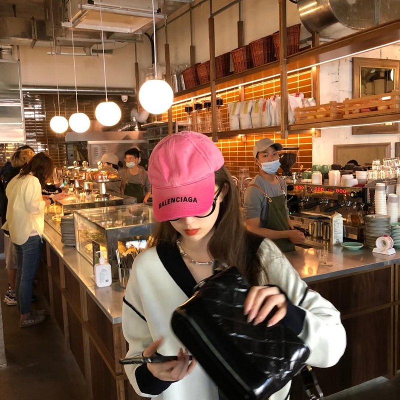 💎Han's house精品服飾💎Balenciaga 巴黎世家 刺繡 男女同款 帽子  原價14200-7