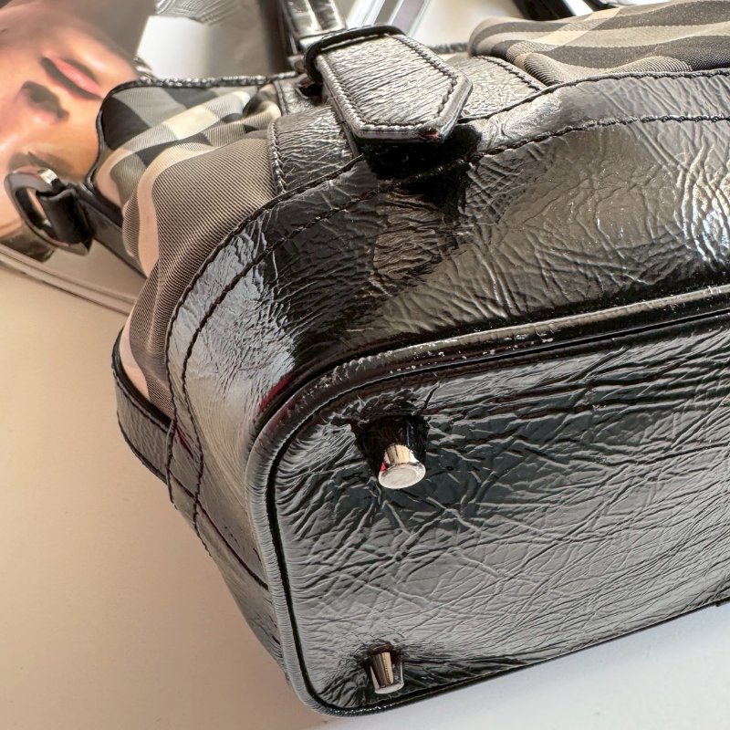 ✨全網最低🎉復古款 BURBERRY 黑色格紋經典手提包-14