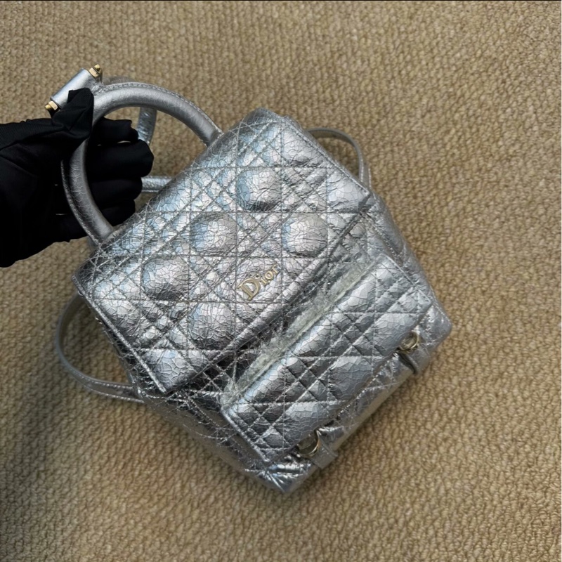 【95%新 Stardust Dior肩背包 絕版銀色✨ 全網最低價！】-2